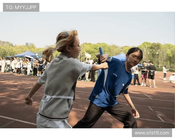 武汉极限运动队团队协作引发热议探讨运动精神与合作的重要性