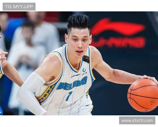 深圳网球队以93分稳居邀请赛积分榜首位竞争激烈引人关注