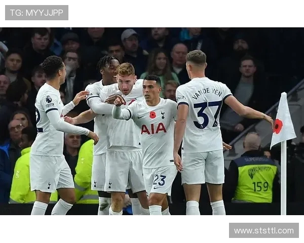 切尔西与热刺激战正酣2020年11月30日英超精彩回顾与分析