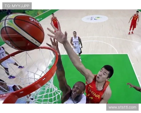 方硕在篮球赛场上的崛起与挑战探讨他的职业生涯与未来发展方向 方硕在篮球赛场上的崛起与挑战探讨他的职业生涯与未来发展方向