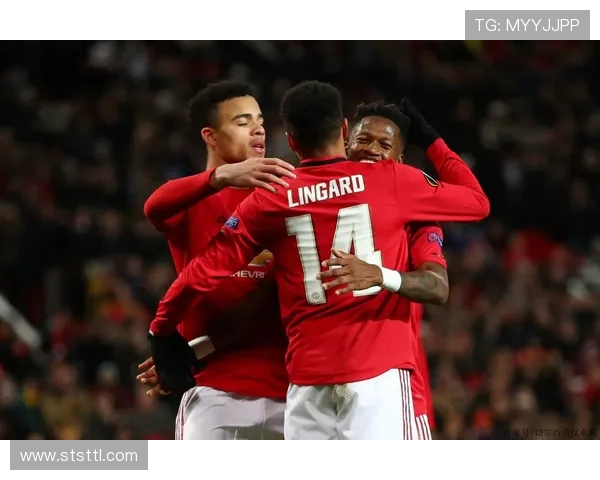 曼联与阿森纳经典对决回顾球迷心中的永恒对抗传奇 曼联与阿森纳经典对决回顾球迷心中的永恒对抗传奇