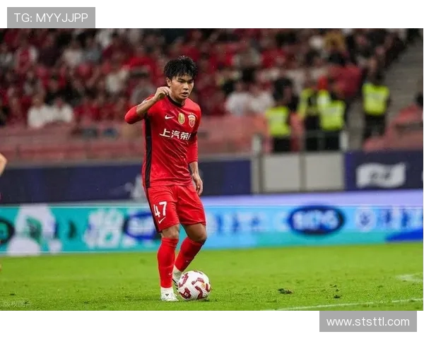 申花与上港激战11月19日巅峰对决谁能笑到最后