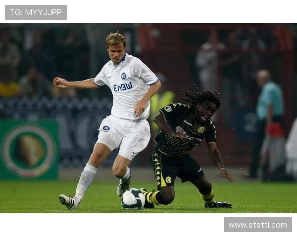 菲尔特与达姆施塔的激烈对决谁能在这场较量中笑到最后