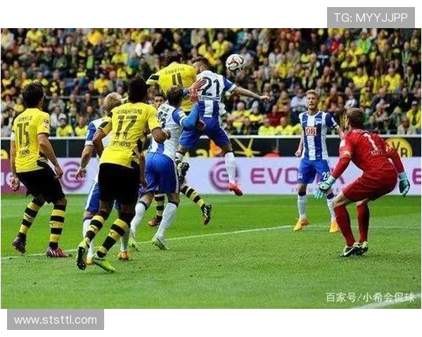 深圳足球队的比赛经验分析与发展策略探讨