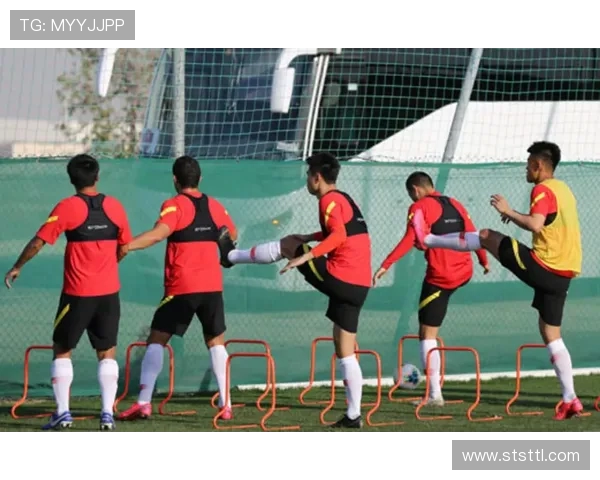上海飞盘队意识争议引发热议球员与教练间的沟通与理解亟待加强